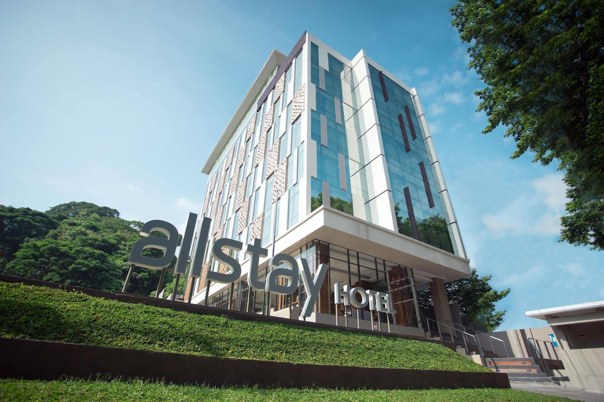 Allstay Simpang Lima Hotel Semarang